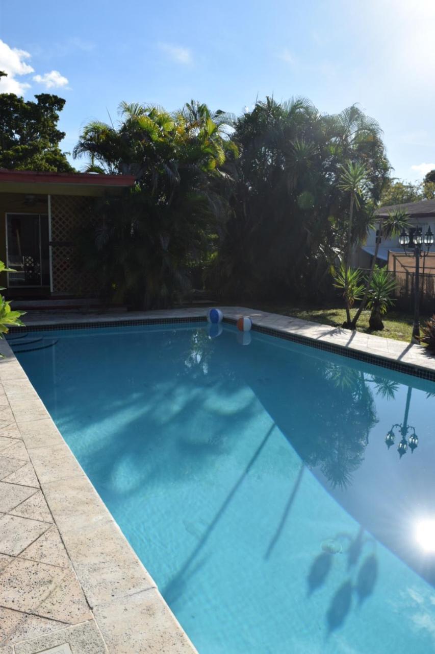 Home In The Heart Of Miami Exterior photo